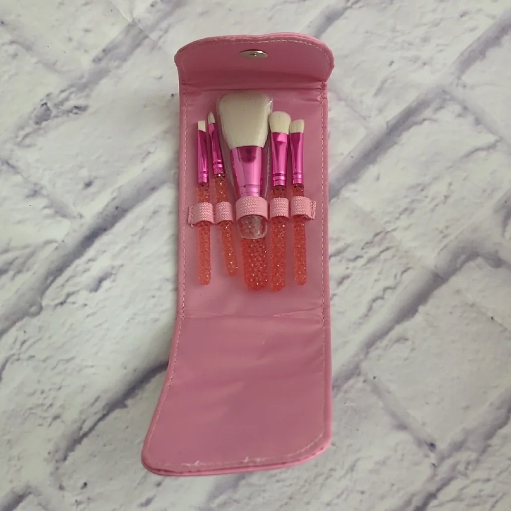 e.l.f.Pink Makeup Case W/ Mini Makeup Brushes